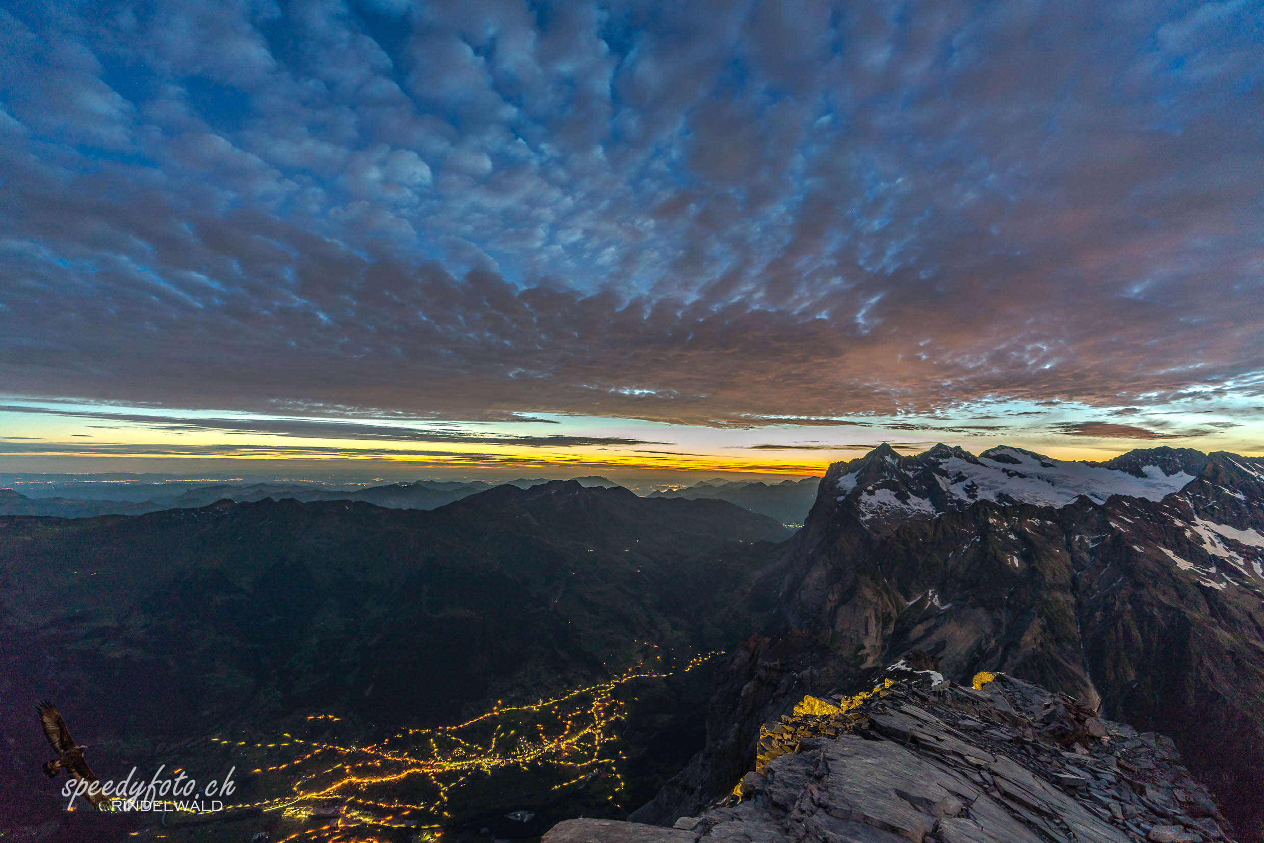 Morgenszenerie über dem Wetterhorn 